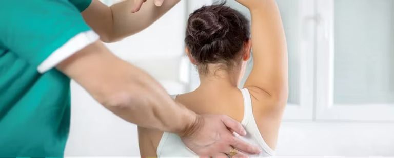 chiropractor help with upper b