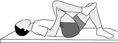 knee to chest stretching
